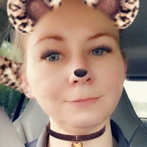 Meet your Posher, Jasmin